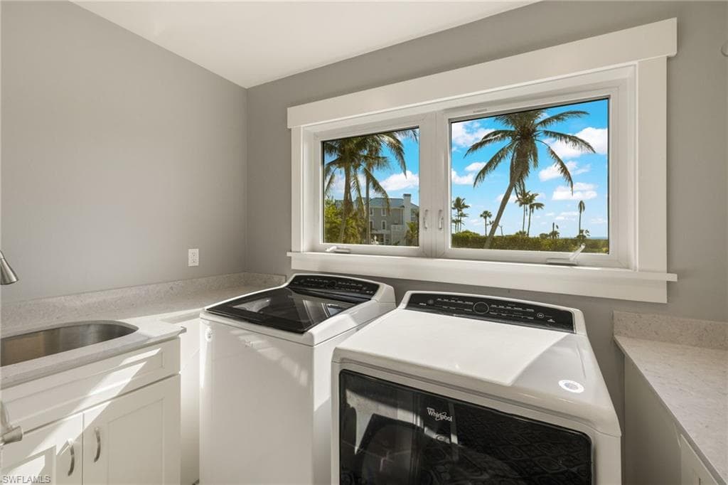 460 E Gulf DR, SANIBEL FL 33957-22