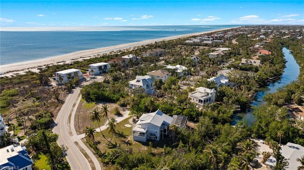 460 E Gulf DR, SANIBEL FL 33957-38