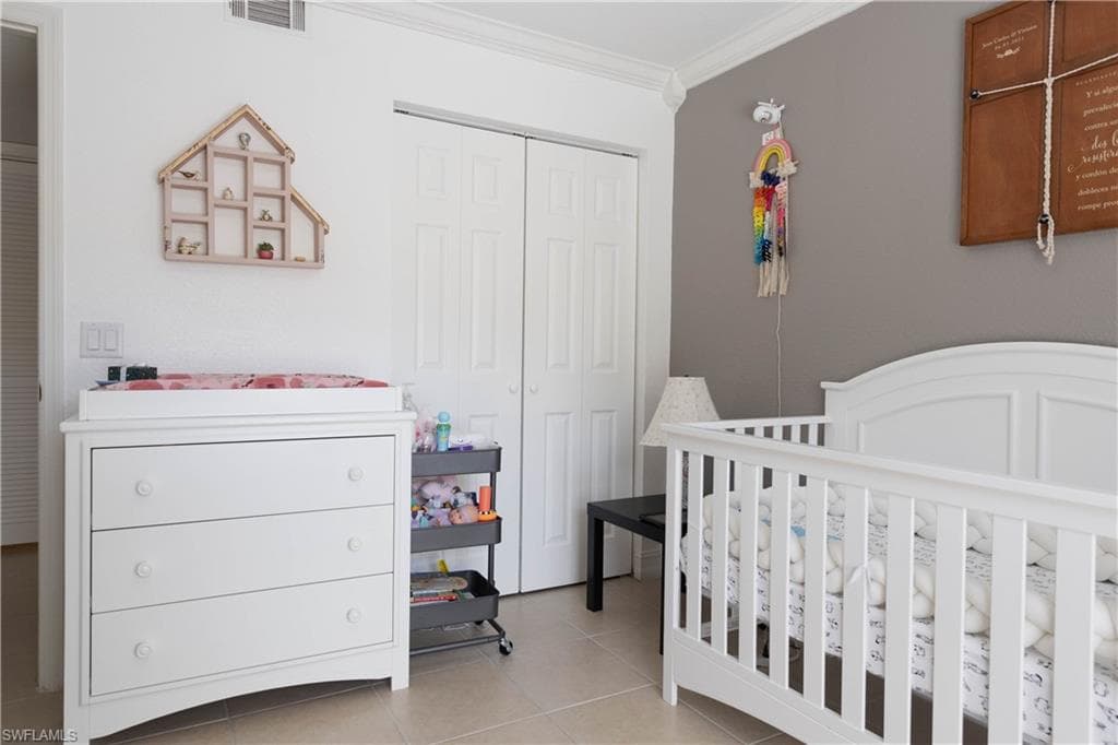 1392 Churchill CIR # 103, NAPLES FL 34116-21