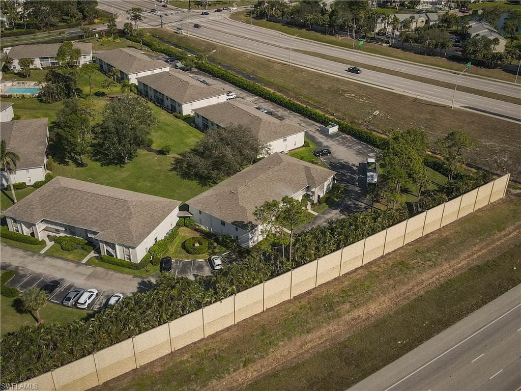 1392 Churchill CIR # 103, NAPLES FL 34116-36