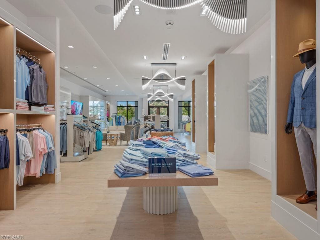 376 Beach Lily LN, MARCO ISLAND FL 34145-16