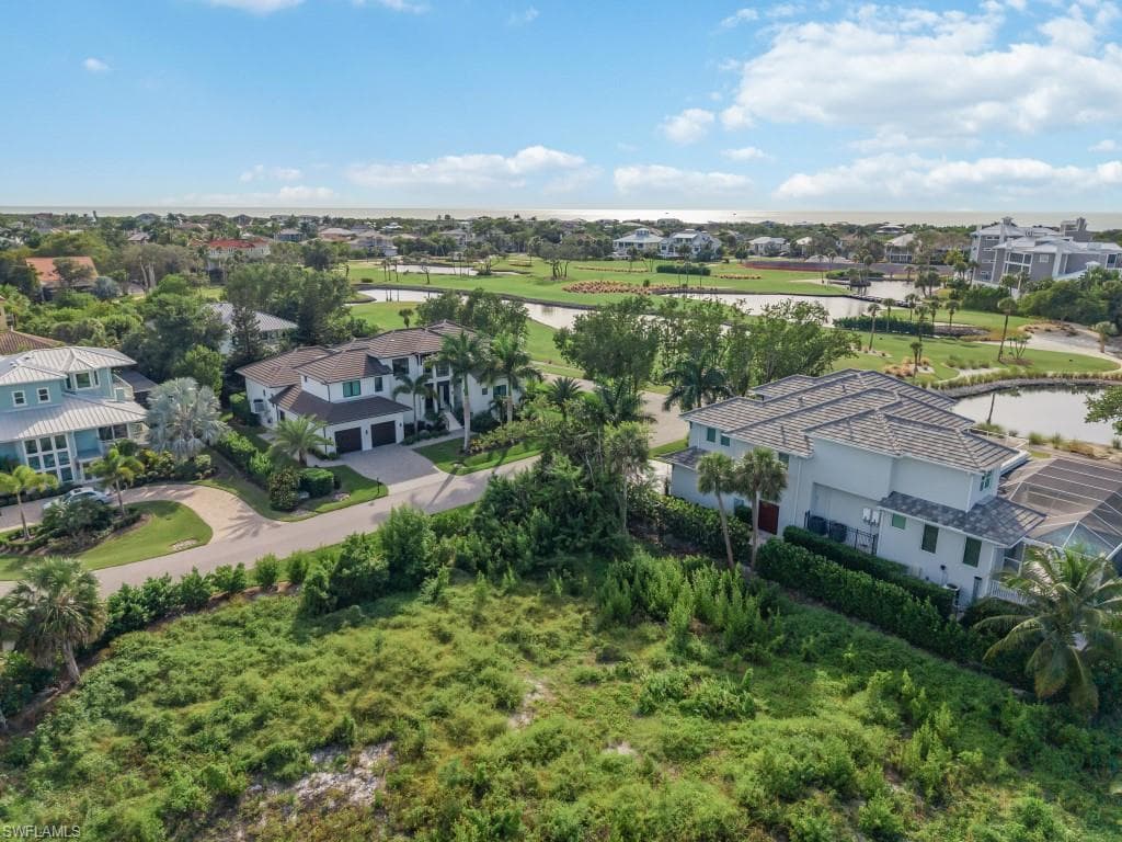 376 Beach Lily LN, MARCO ISLAND FL 34145-4