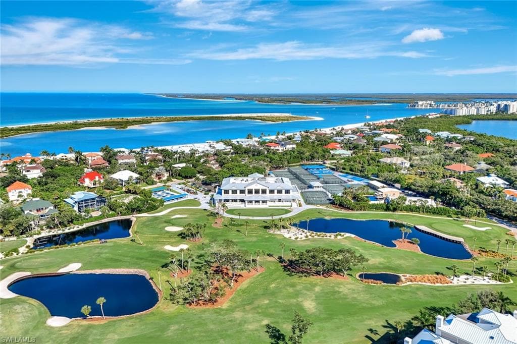 376 Beach Lily LN, MARCO ISLAND FL 34145-7