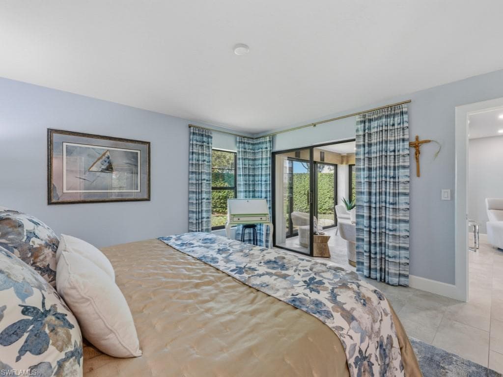 909 Reef Point CIR # 7, NAPLES FL 34108-19