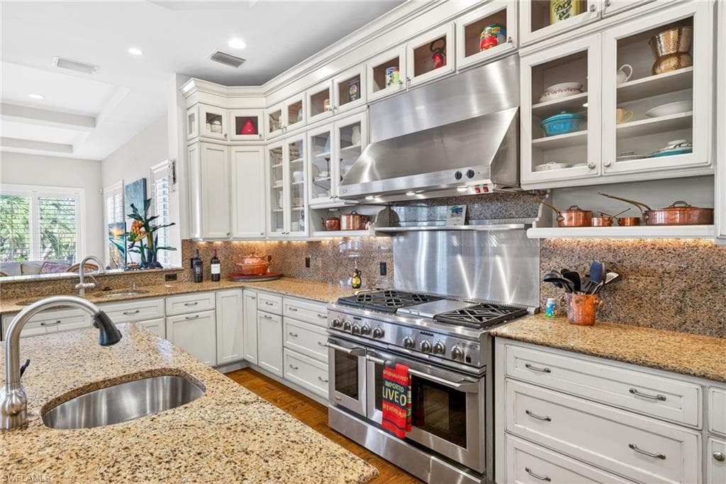 848 Angel Wing DR, SANIBEL FL 33957-13