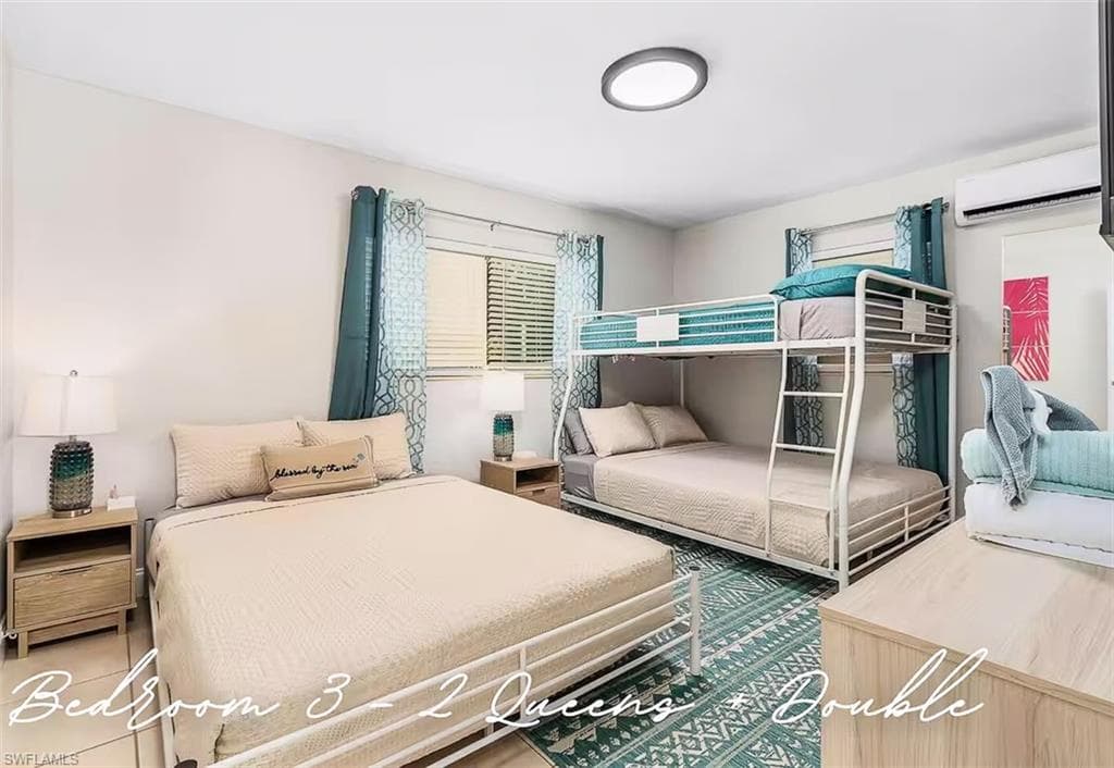 3024 Estey AVE, NAPLES FL 34104-13