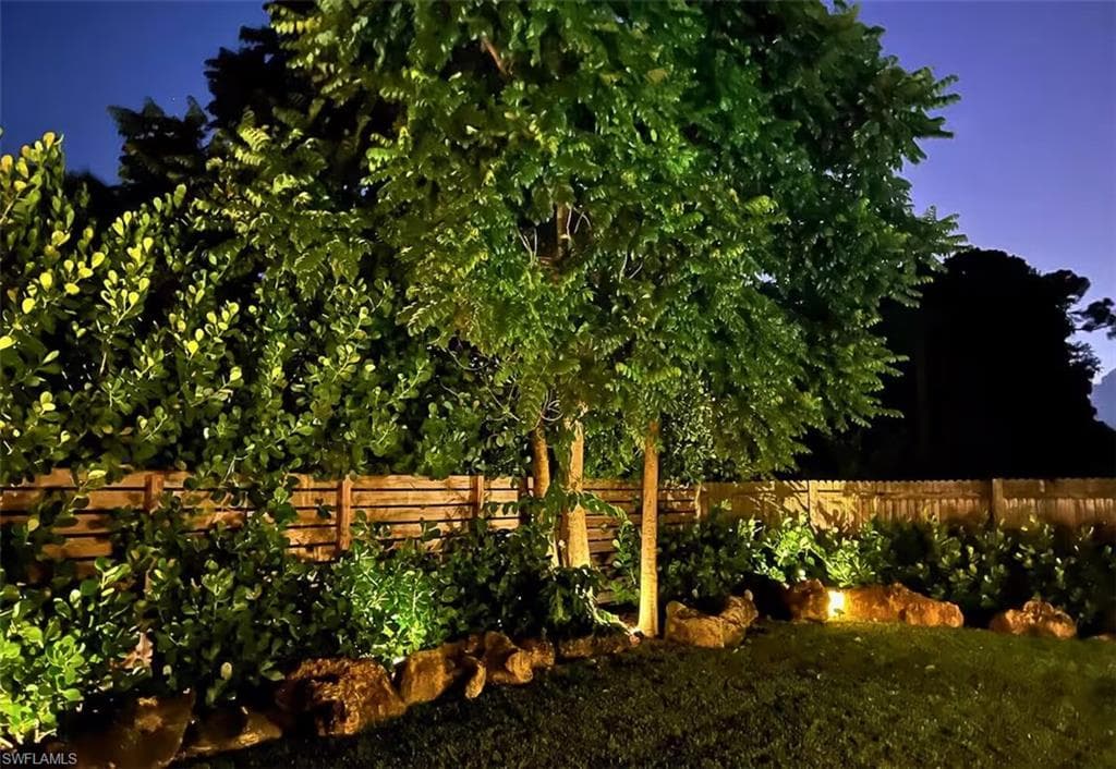 3024 Estey AVE, NAPLES FL 34104-18