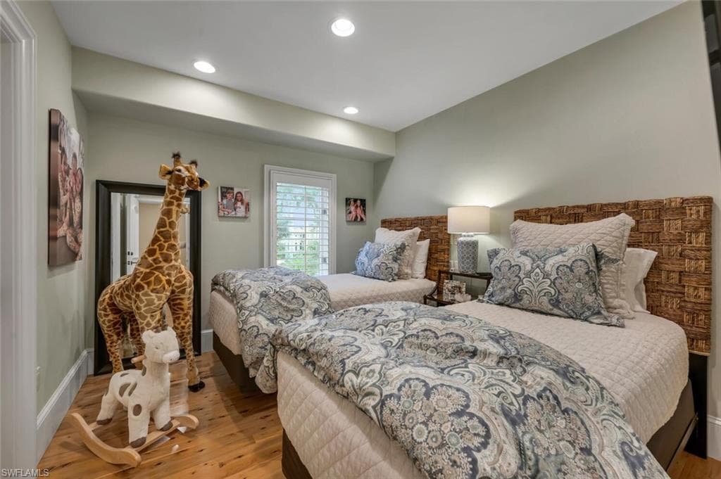 2125 Canna WAY, NAPLES FL 34105-30