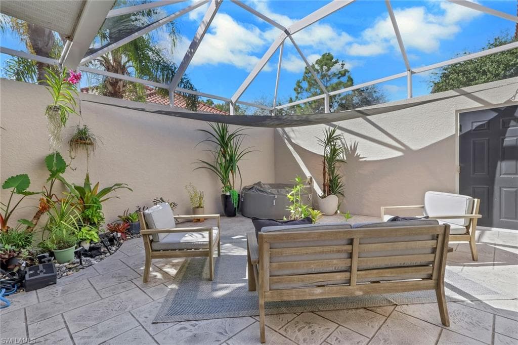 4536 Court WAY # 19D, NAPLES FL 34109-26