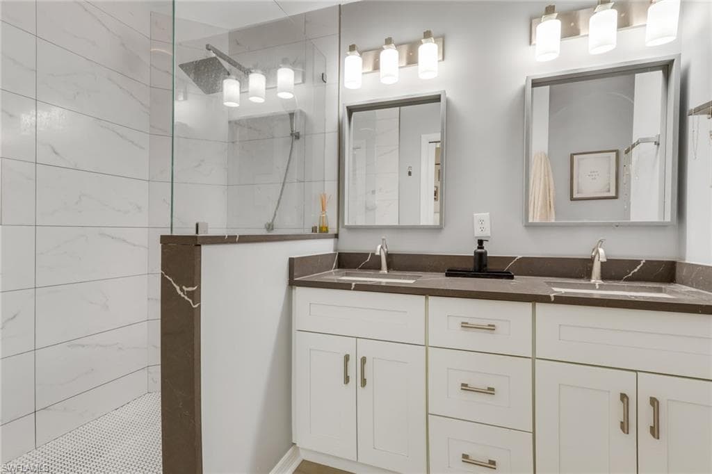 4536 Court WAY # 19D, NAPLES FL 34109-16