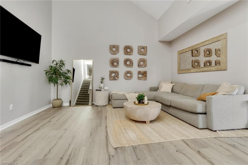 4536 Court WAY # 19D, NAPLES FL 34109-10