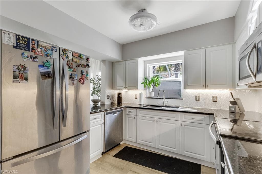 4536 Court WAY # 19D, NAPLES FL 34109-7
