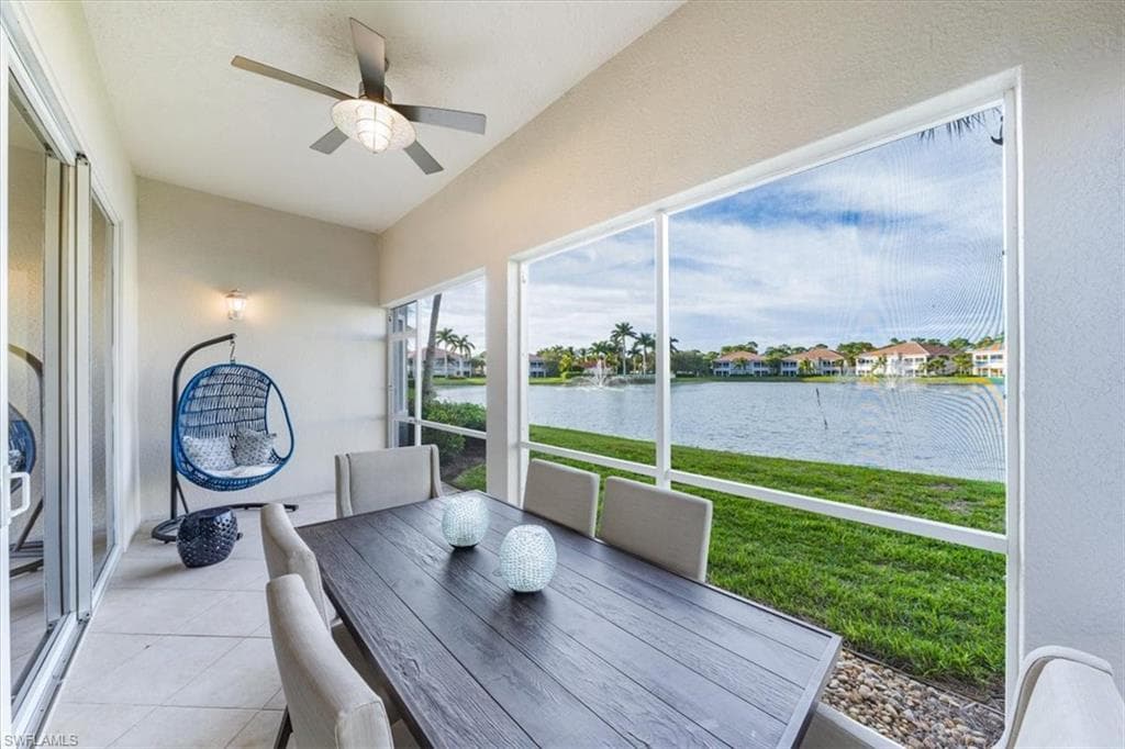 7128 Lemuria CIR # 702, NAPLES FL 34109-20