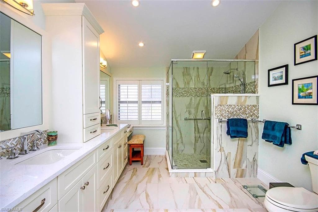 812 Angel Wing DR, SANIBEL FL 33957-22