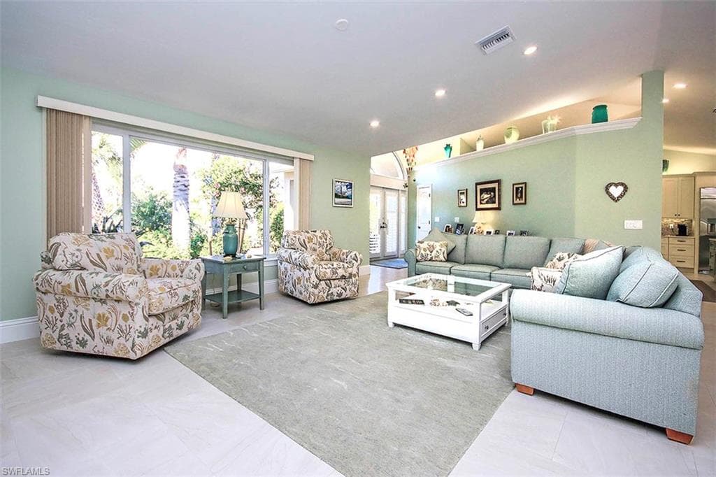 812 Angel Wing DR, SANIBEL FL 33957-6