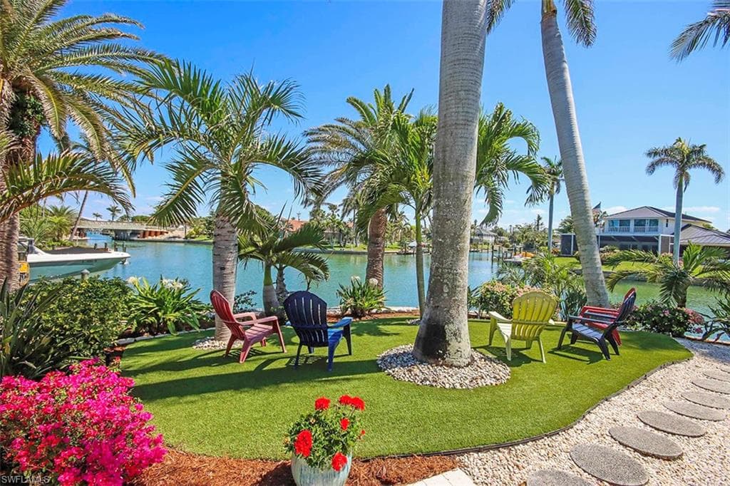 812 Angel Wing DR, SANIBEL FL 33957-2