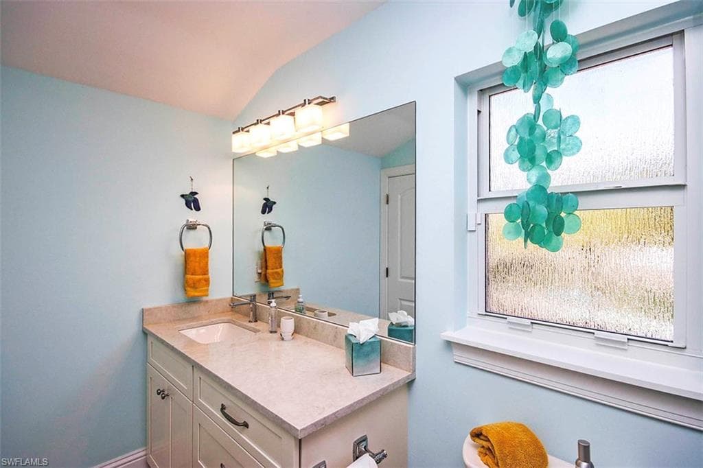 812 Angel Wing DR, SANIBEL FL 33957-27