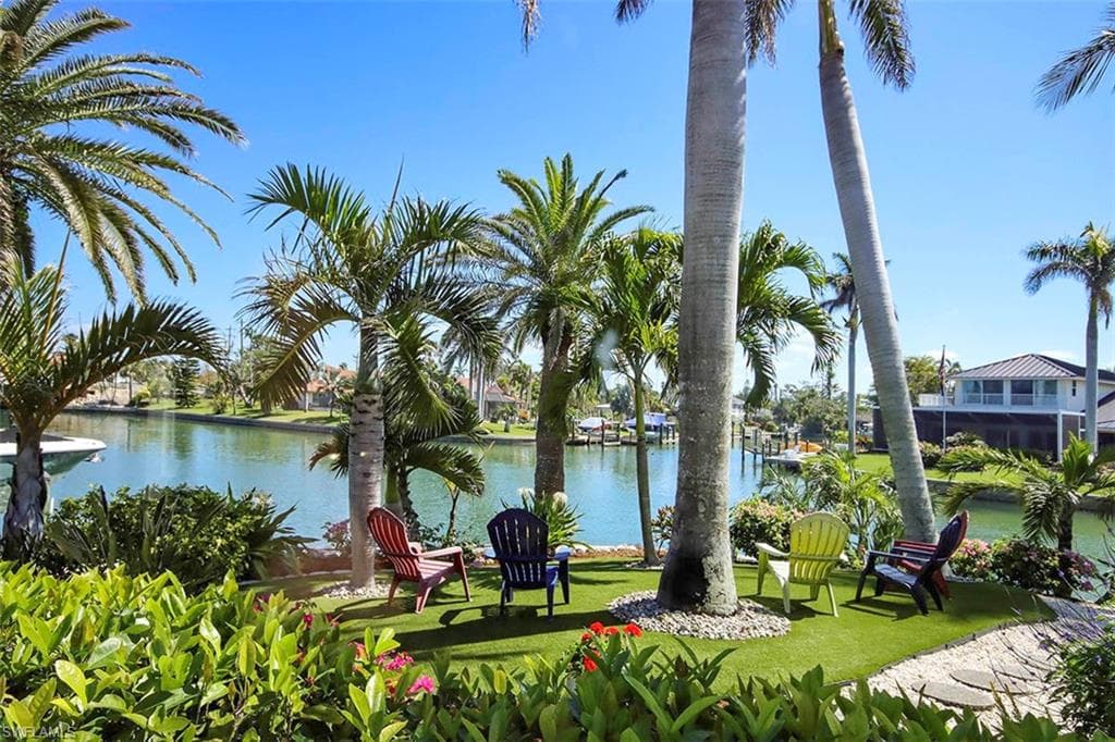 812 Angel Wing DR, SANIBEL FL 33957-32