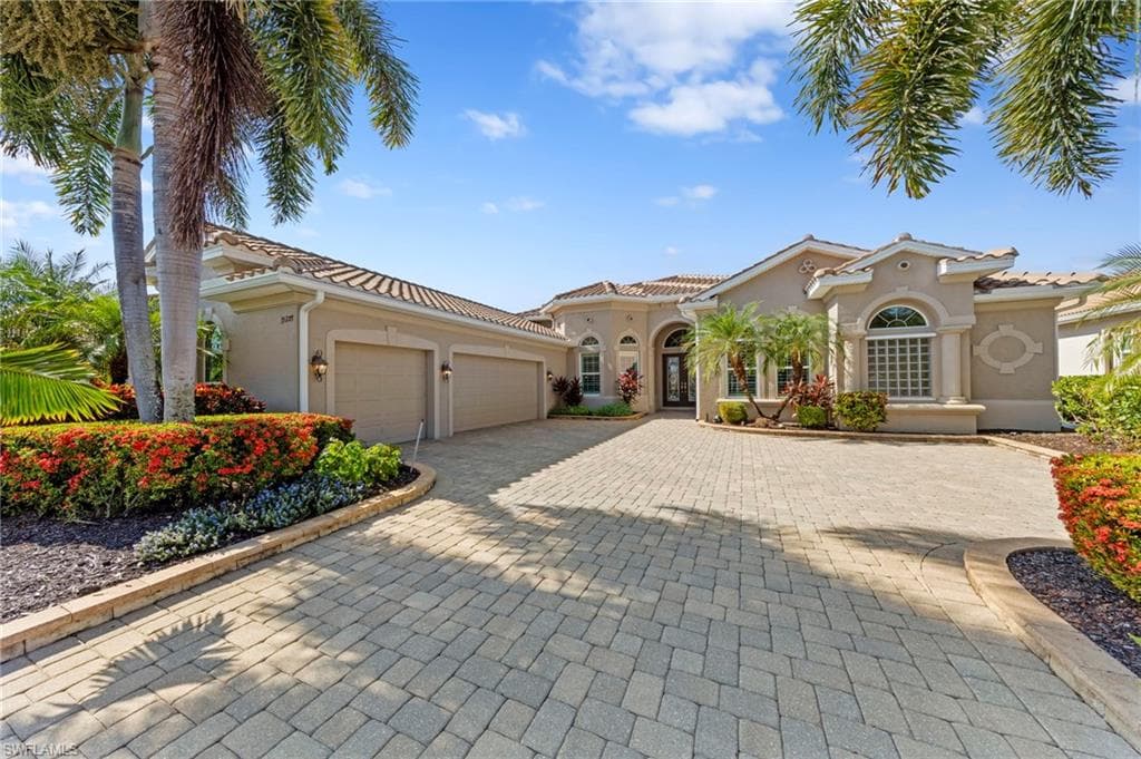 19287 La Serena DR, ESTERO FL 33967-4