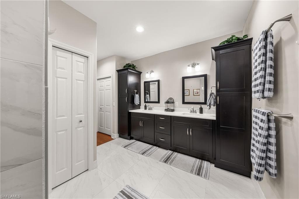 8310 Big Acorn CIR # 1002, NAPLES FL 34119-8