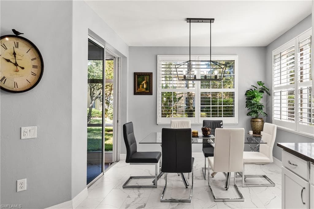 8310 Big Acorn CIR # 1002, NAPLES FL 34119-17