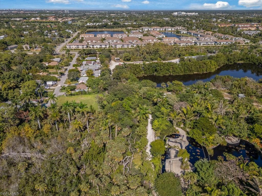 4975 Palmetto CT-13