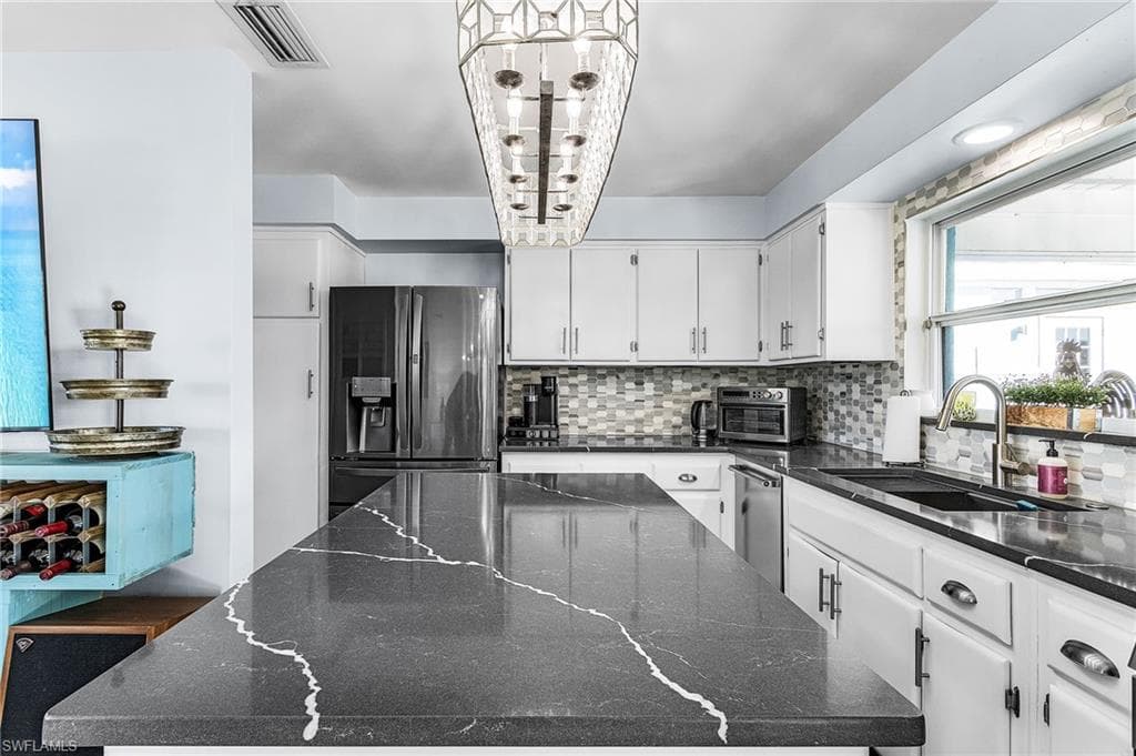 3005 SE 18th AVE, CAPE CORAL FL 33904-16