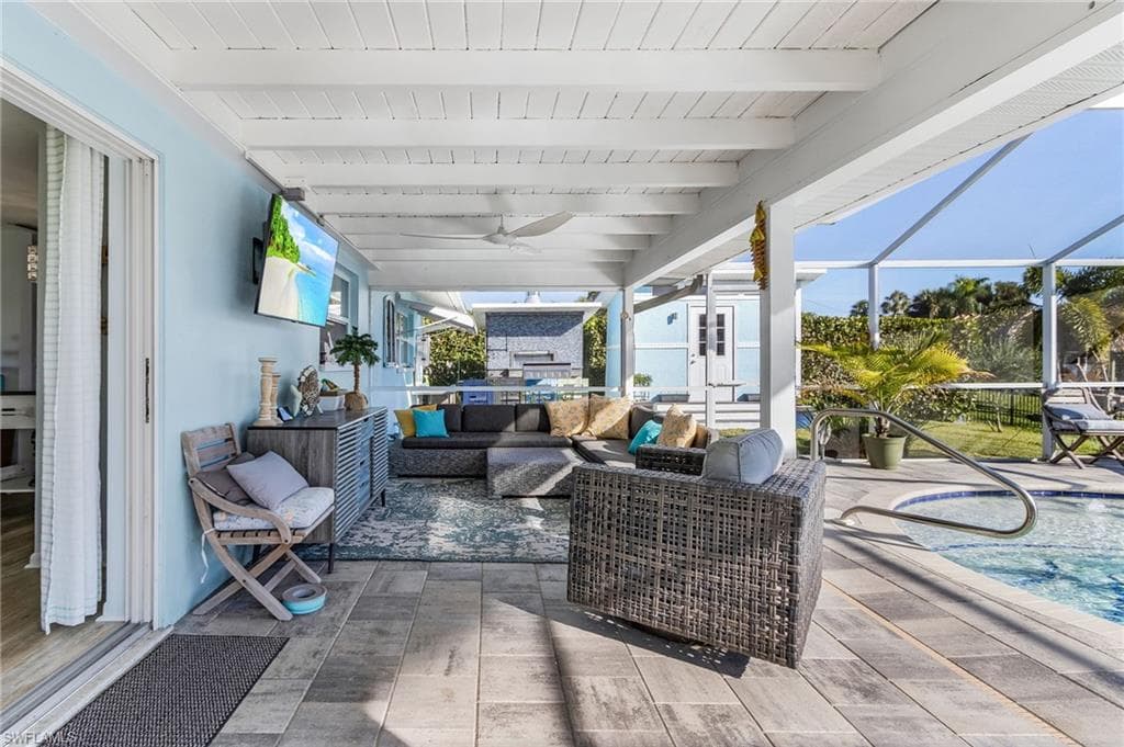 3005 SE 18th AVE, CAPE CORAL FL 33904-7