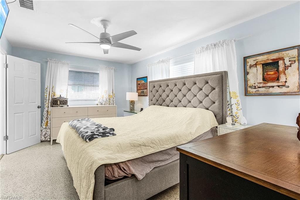 3005 SE 18th AVE, CAPE CORAL FL 33904-20