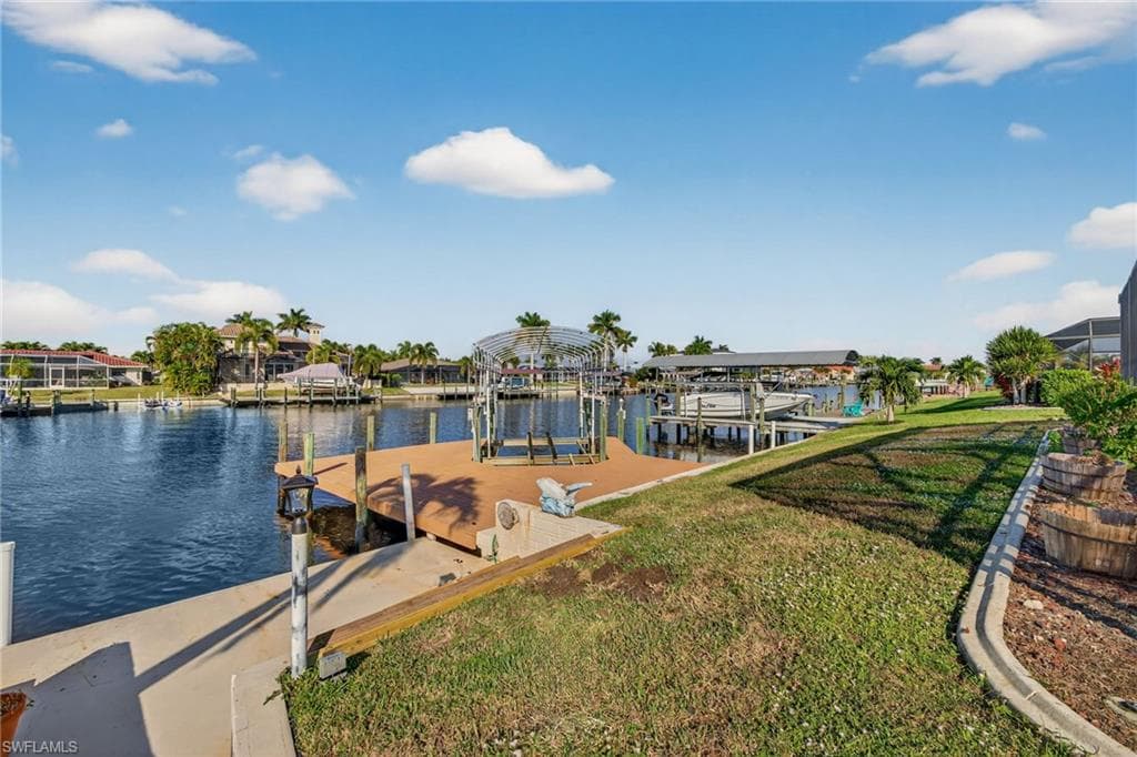 1921 SE 36th ST, CAPE CORAL FL 33904-35