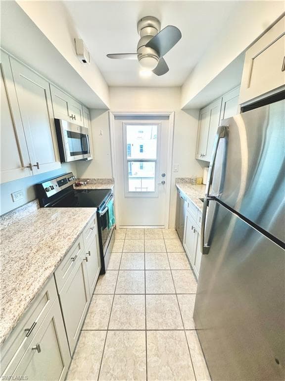 1550 Gulf Shore BLVD N W4-7