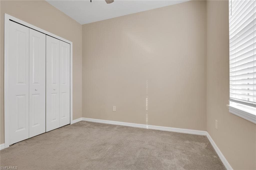 8117 Breeze DR, NORTH FORT MYERS FL 33917-15