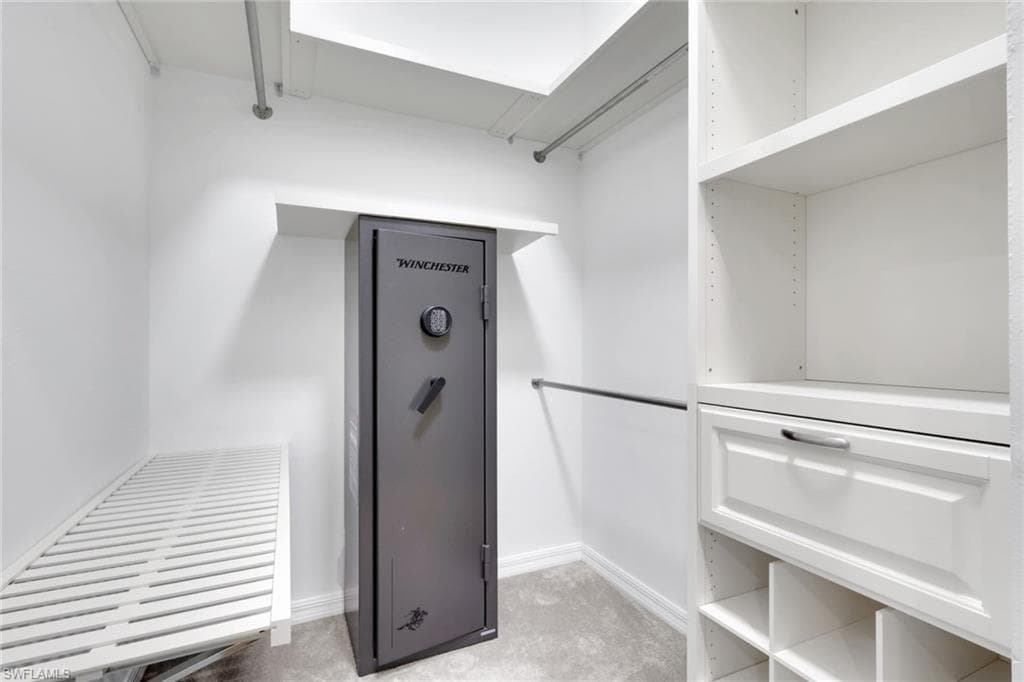 8117 Breeze DR, NORTH FORT MYERS FL 33917-14