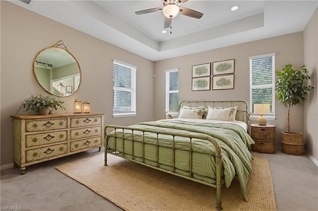 8117 Breeze DR, NORTH FORT MYERS FL 33917-10