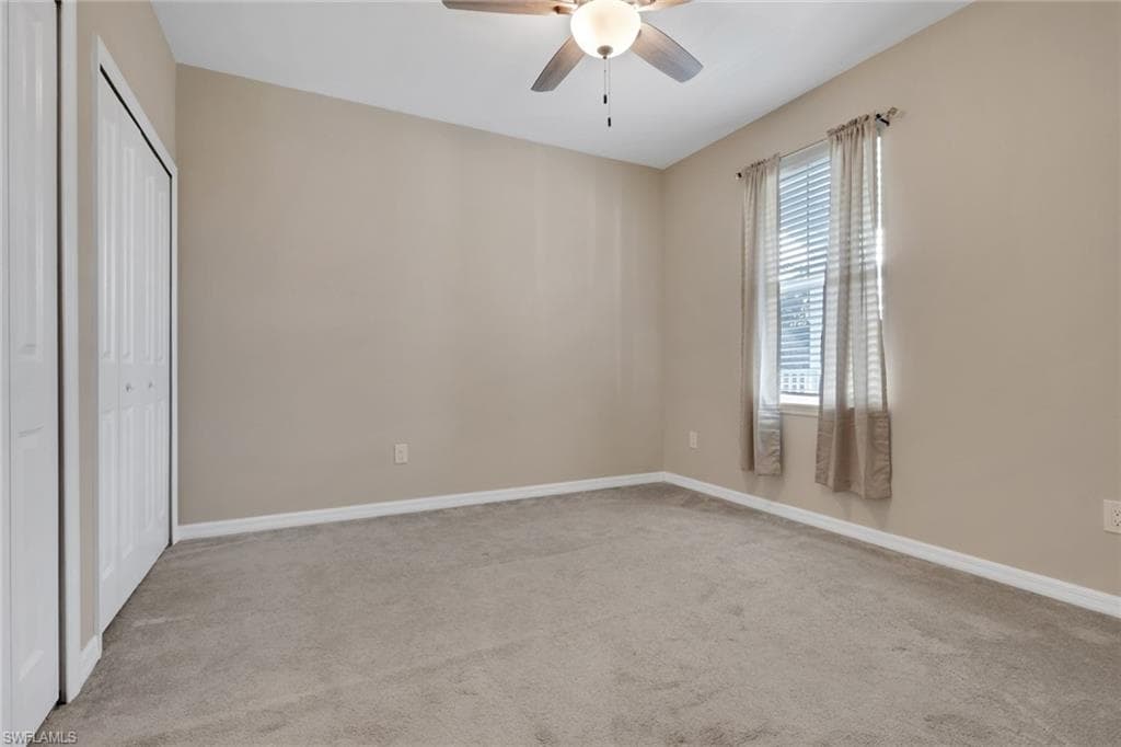 8117 Breeze DR, NORTH FORT MYERS FL 33917-18