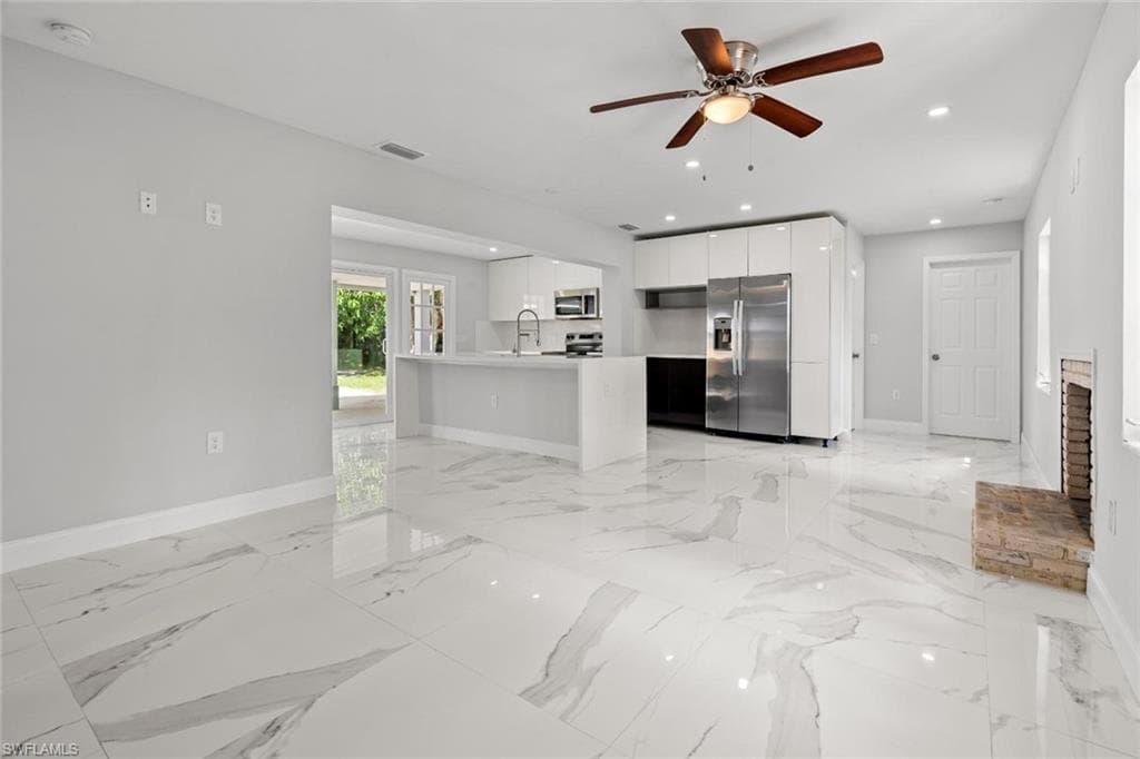 4970 Riverside DR-8