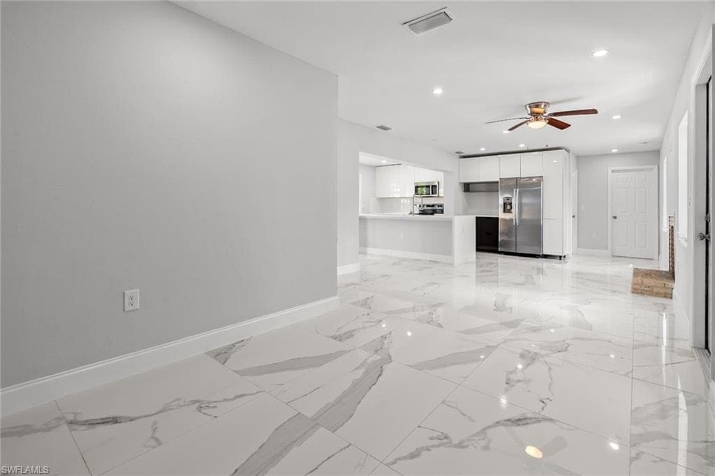 4970 Riverside DR-7
