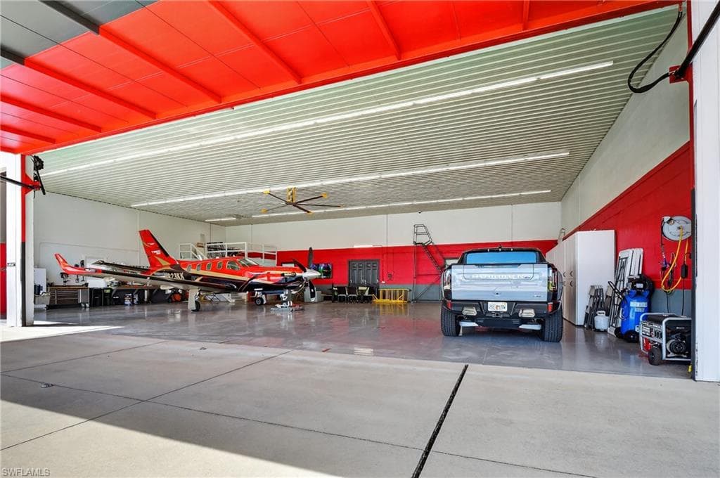 18741 CROSSWIND AVE, NORTH FORT MYERS FL 33917-3