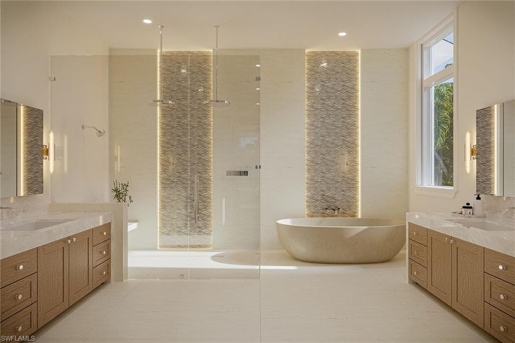 1566 Curlew AVE, NAPLES FL 34102-4