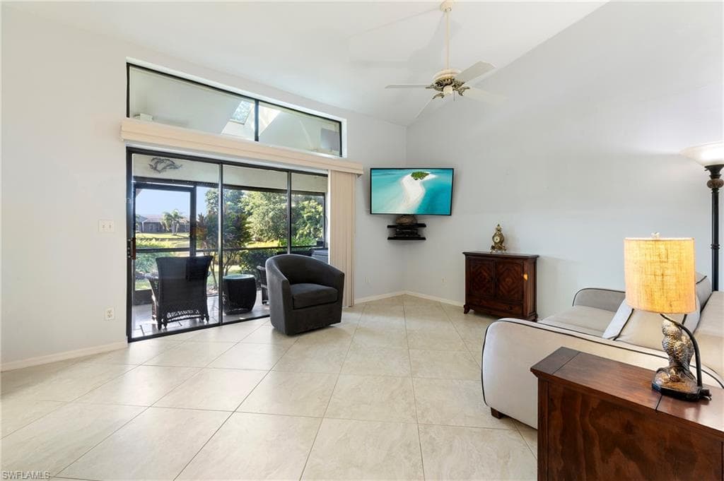 3340 Erick Lake DR # 2004, NAPLES FL 34109-2