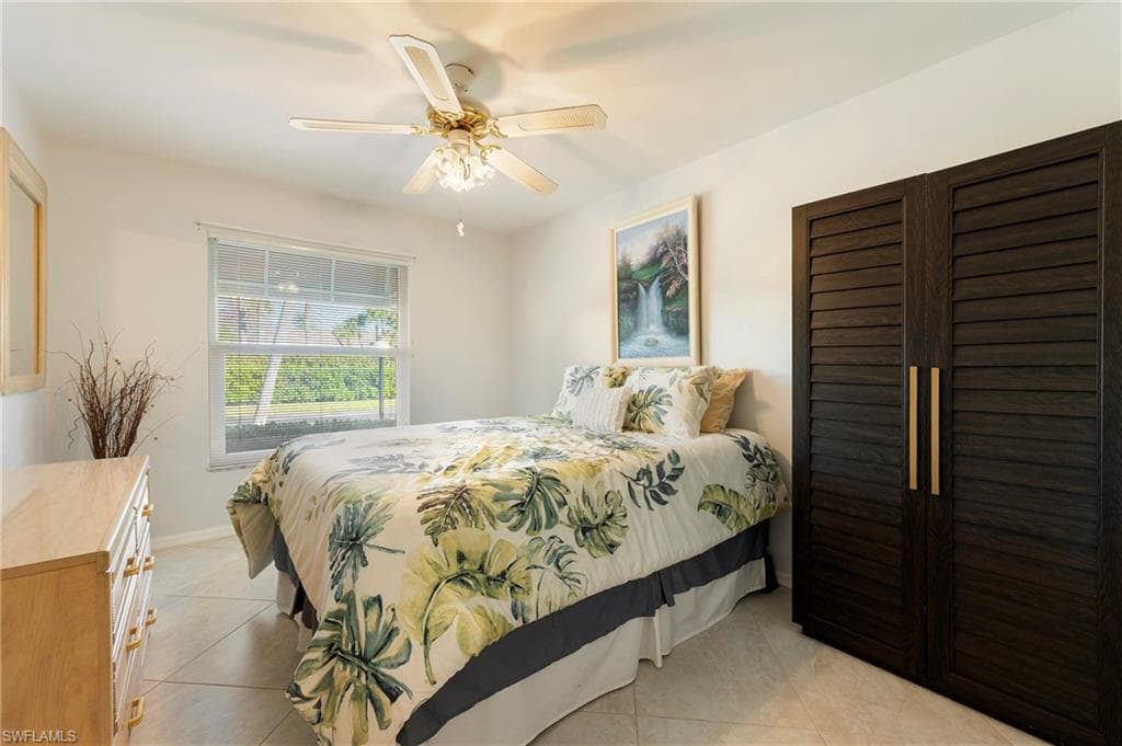 3340 Erick Lake DR # 2004, NAPLES FL 34109-14