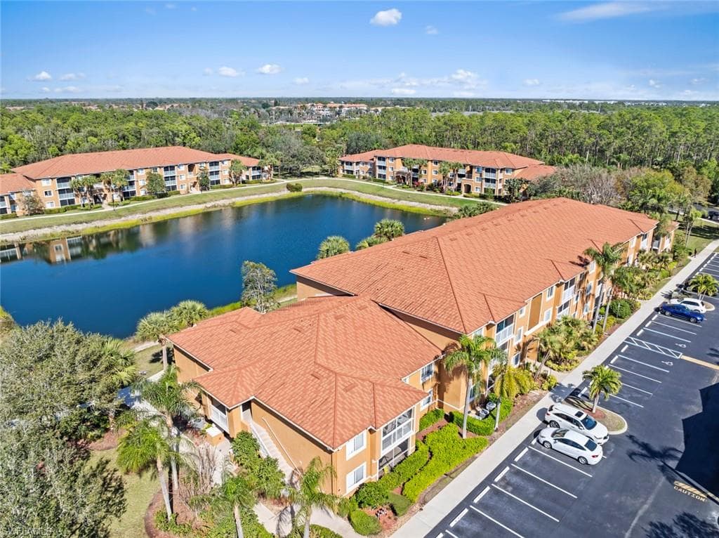 1830 Florida Club CIR # 4202, NAPLES FL 34112-20