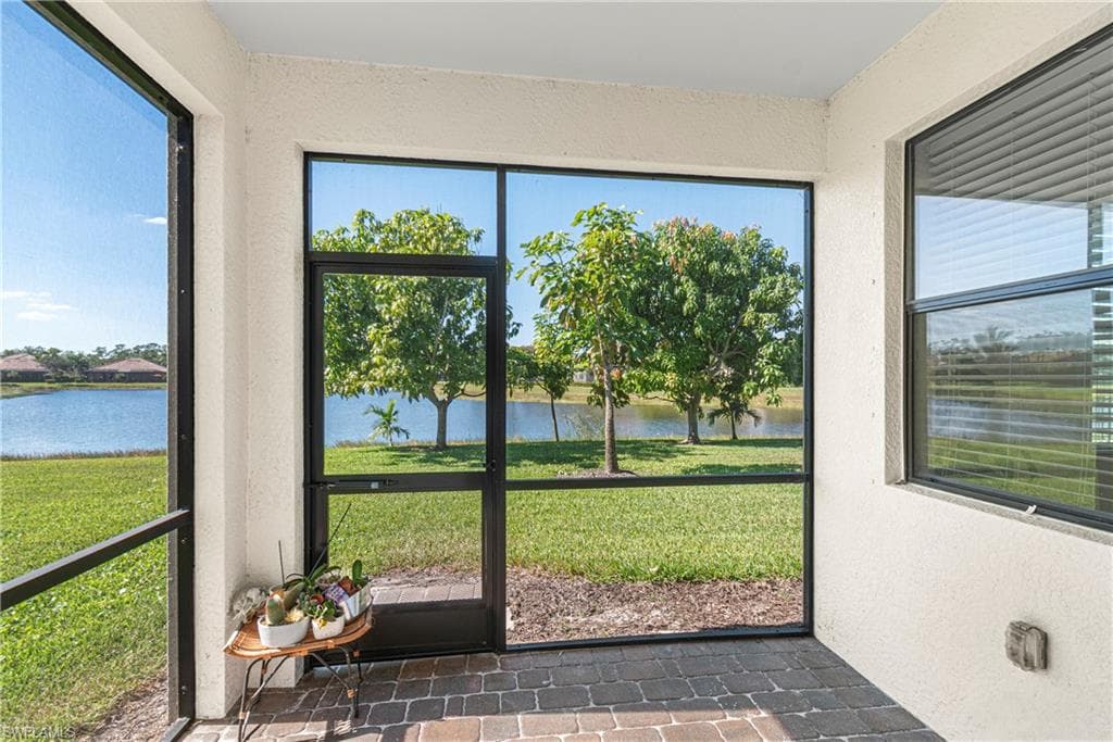 10996 Cherry Laurel DR, FORT MYERS FL 33912-24