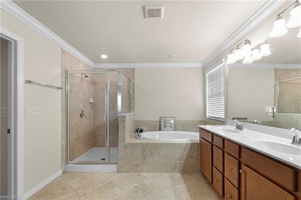 10996 Cherry Laurel DR, FORT MYERS FL 33912-18