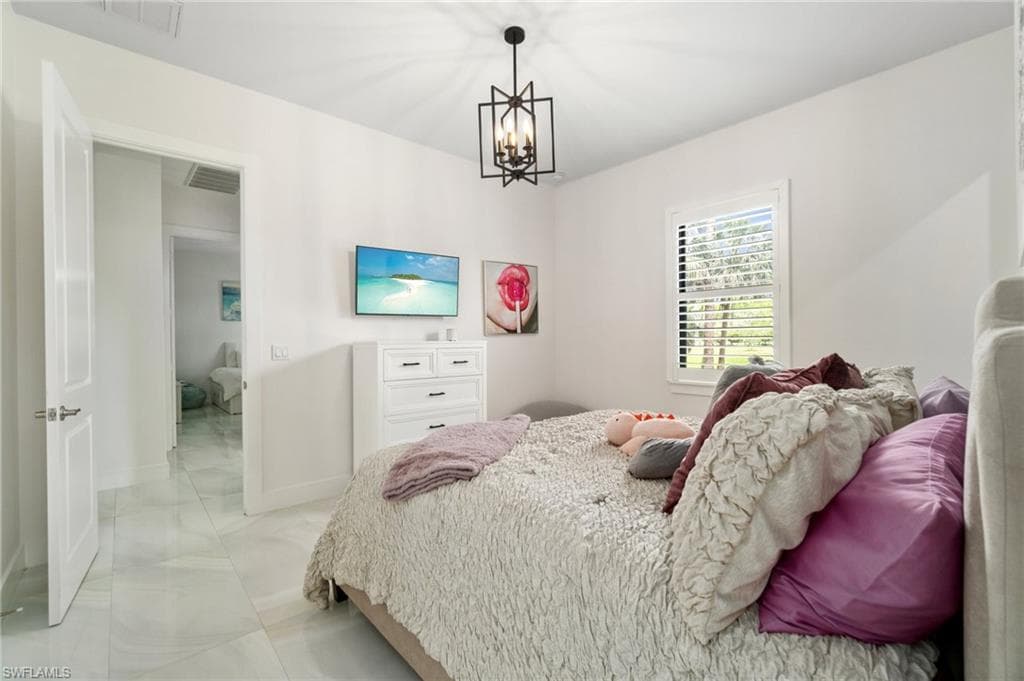 3160 Safe Harbor DR, NAPLES FL 34117-21