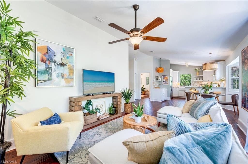 2800 Lakeview DR # 5, NAPLES FL 34112-7