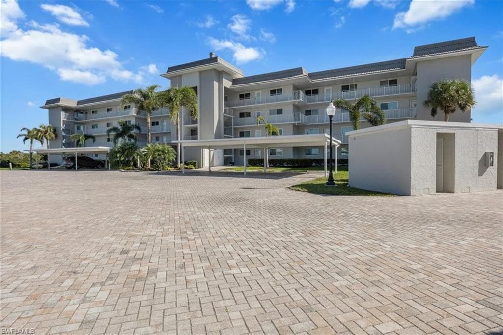 305 Goodlette-Frank RD S # C304, NAPLES FL 34102-1