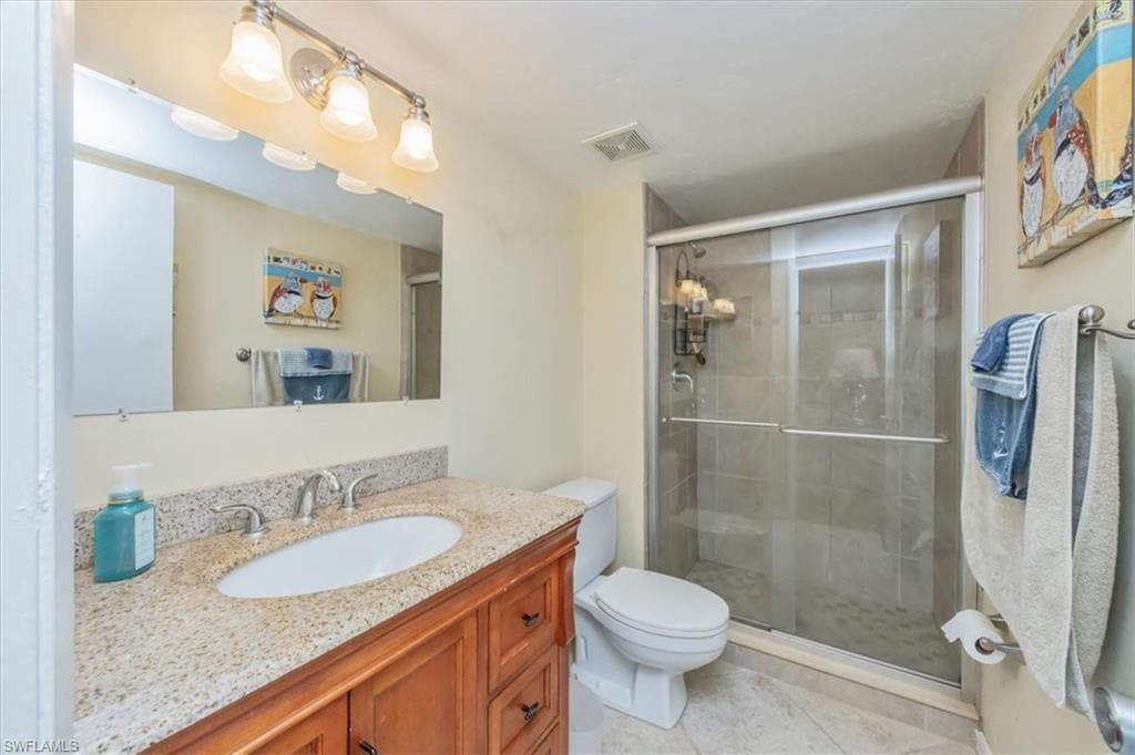 305 Goodlette-Frank RD S # C304, NAPLES FL 34102-16
