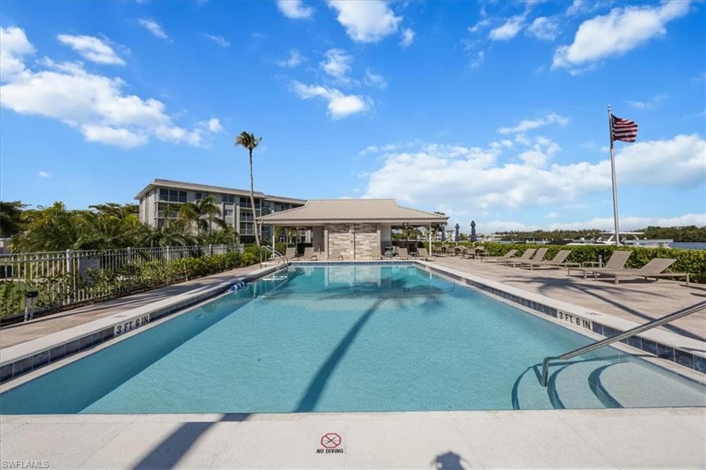 305 Goodlette-Frank RD S # C304, NAPLES FL 34102-29