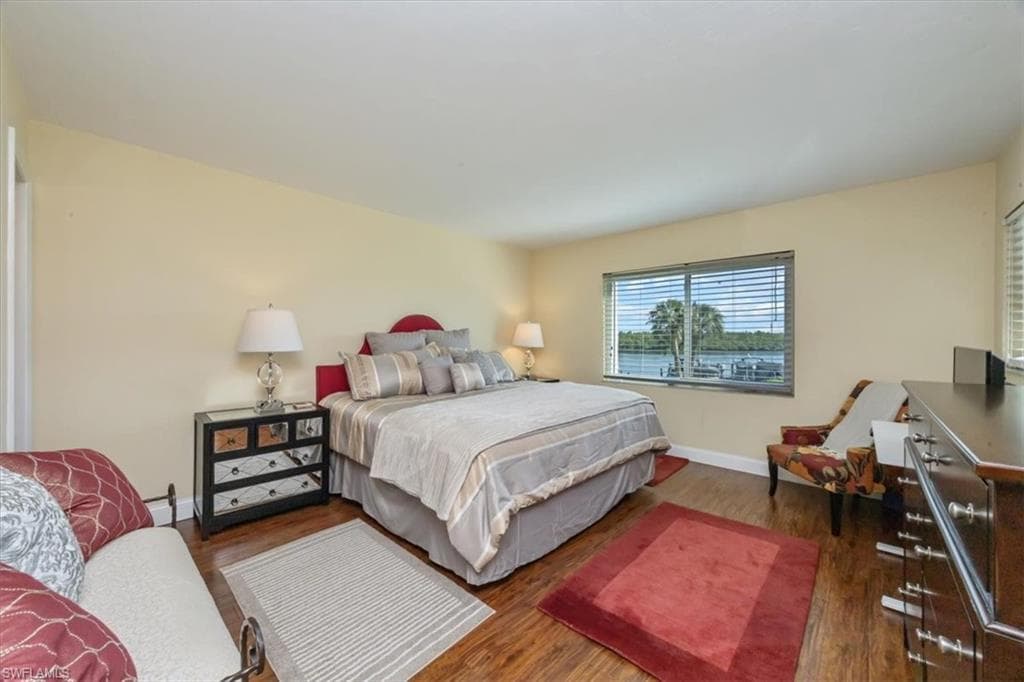 305 Goodlette-Frank RD S # C304, NAPLES FL 34102-13